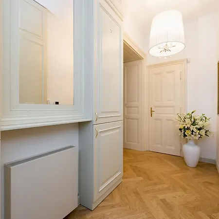 Empirent Wenceslas Square Apartments Appartement