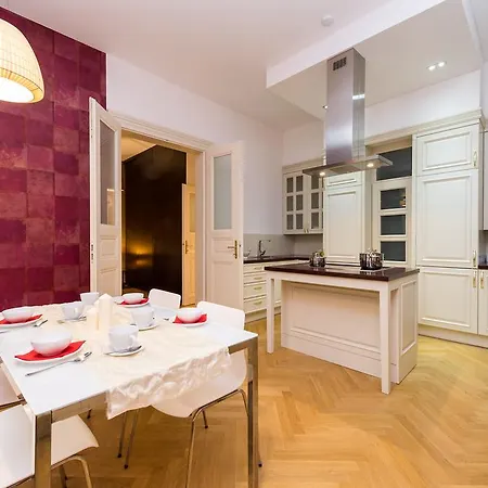 Apartmán Empirent Wenceslas Square Apartments *